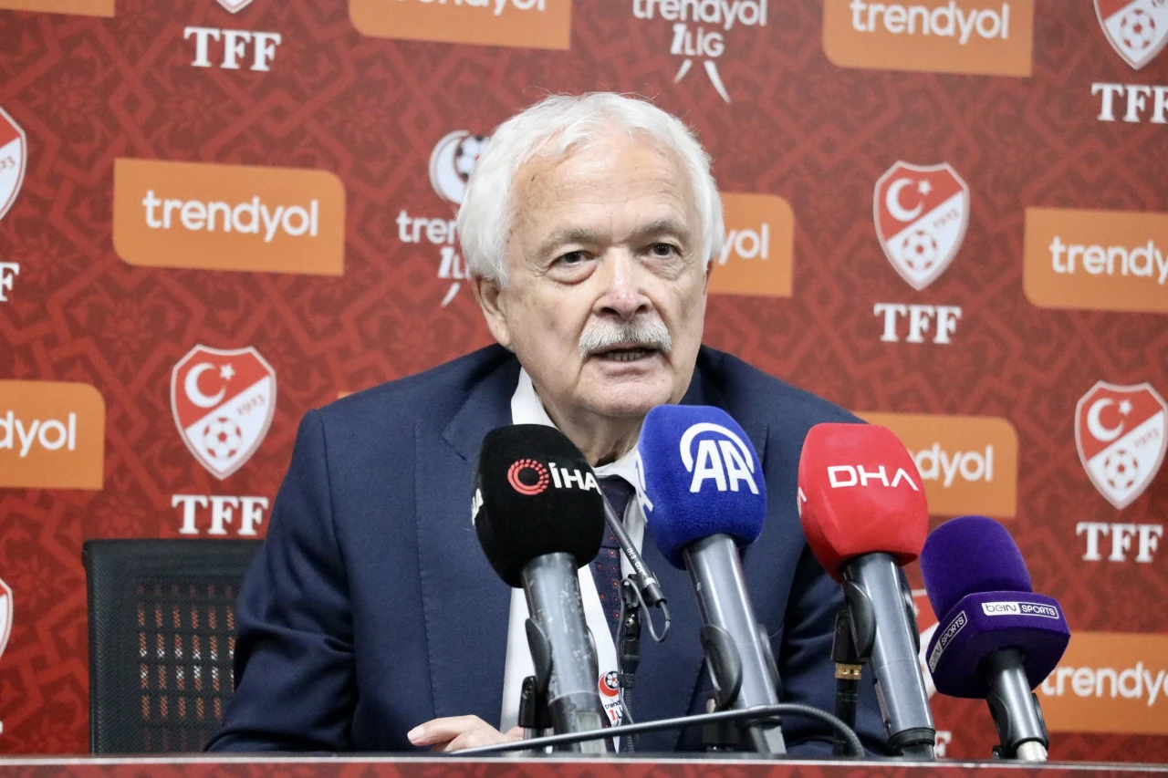 Fatih Karagümrük Süper Lig'e döndü: Atılay Canel zaferi tarihi olarak nitelendirdi