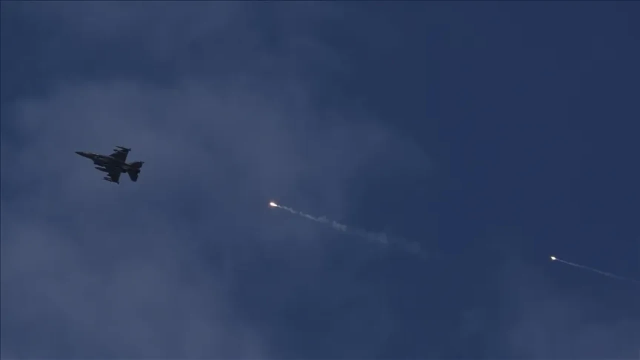 Husiler, İsrail'in Ben Gurion havalimanını hipersonik füzeyle vurduğunu iddia etti, gerçek ne?