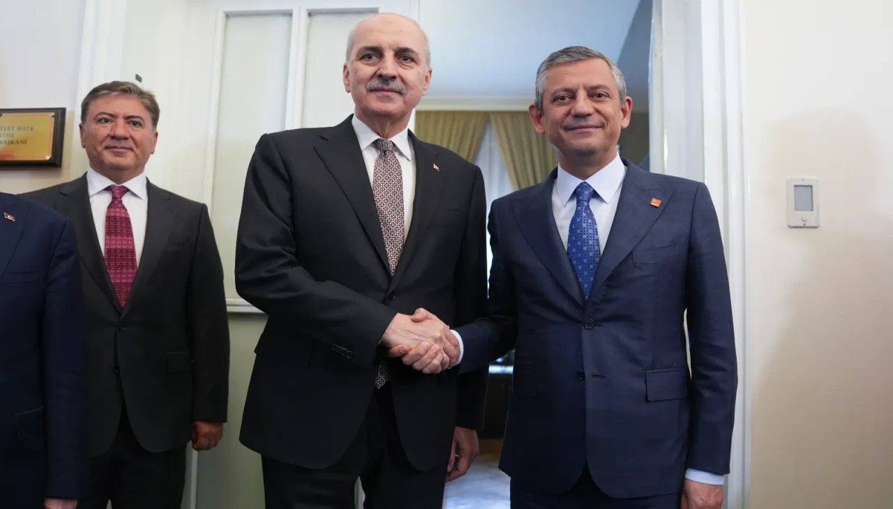 TBMM Başkanı Kurtulmuş ve CHP Genel Başkanı Özel'den Terörsüz Türkiye için iş birliği mesajı