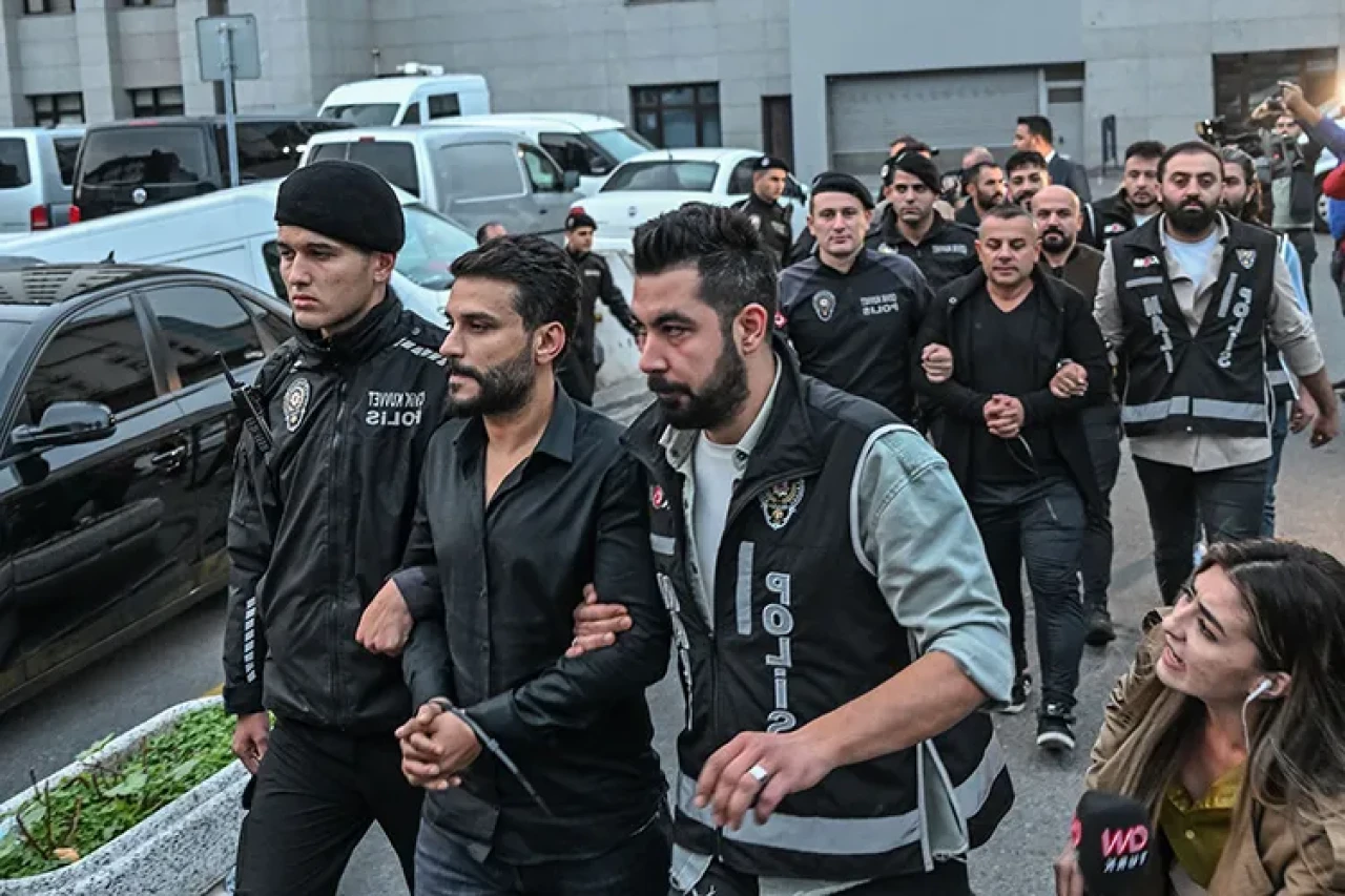 Dilan ve Engin Polat çiftinin şirketlerine yönelik vergi suçu davasında karar verildi