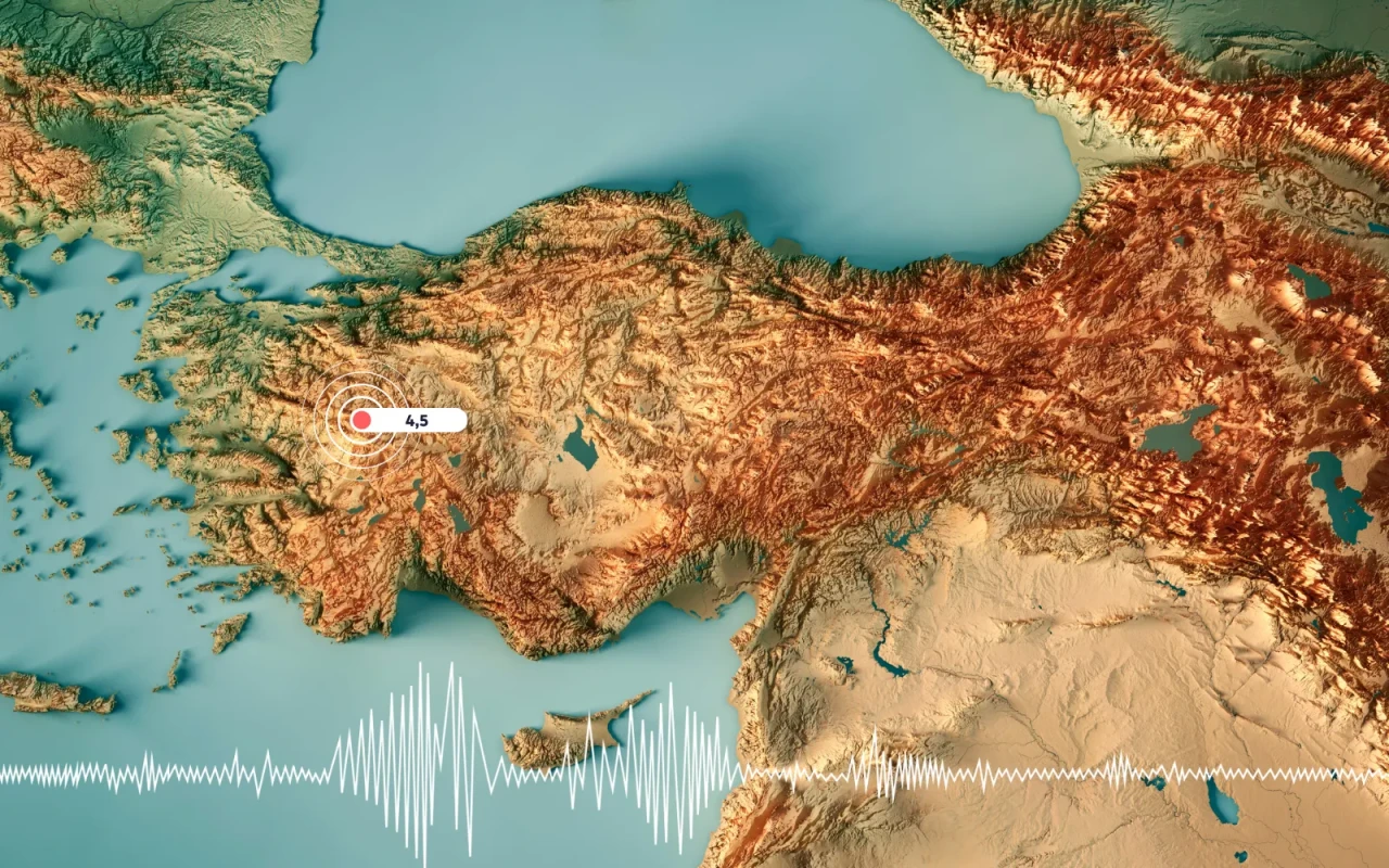 Kütahya’nın Simav ilçesinde saat 13:15’te 4,5 büyüklüğünde bir deprem meydana geldi