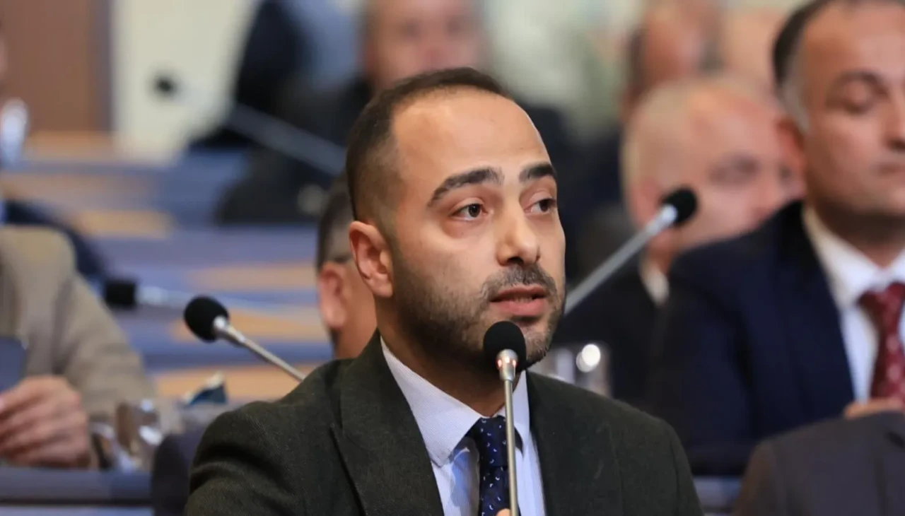 Gaziosmanpaşa'da AK Parti'li Eray Karadeniz başkanvekili seçildi