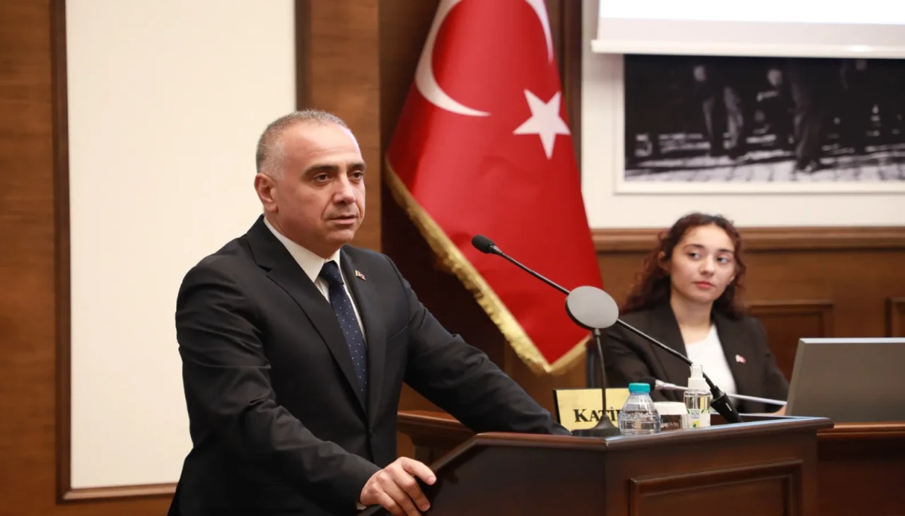 Büyükçekmece'de Başkan Vekili Ahmet Şahin seçildi