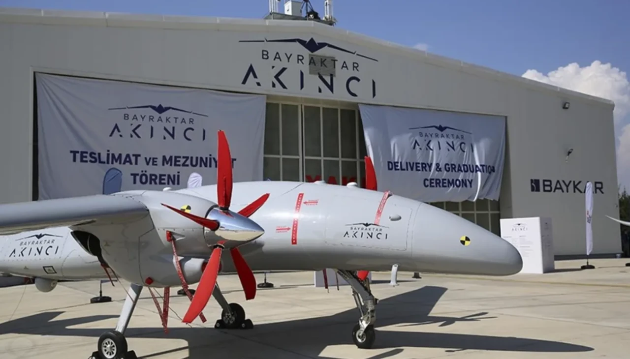 Bayraktar AKINCI tüm hedefleri otonom olarak vuruyor