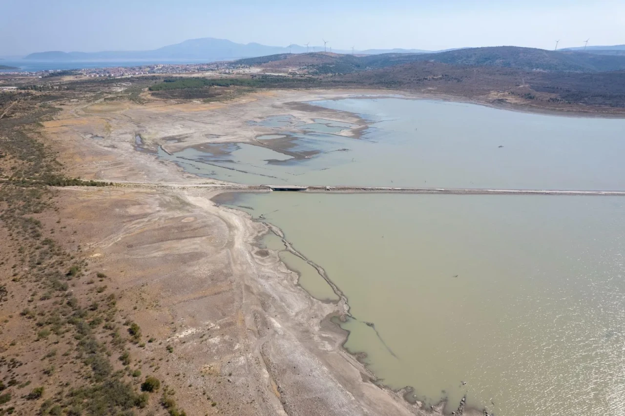 İzmir Çeşme'de 7 saatlik zorunlu su kesintisi başlıyor