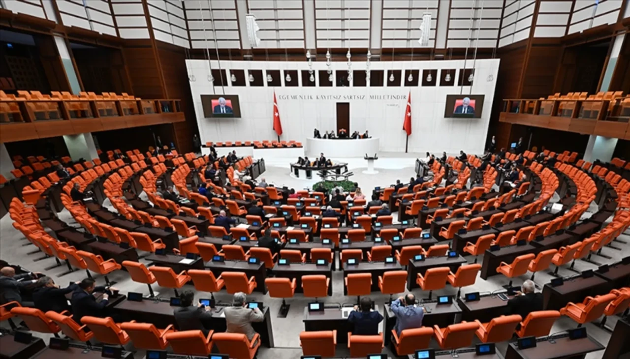 TBMM'de muhalefetin önerileri Genel Kurul'da kabul görmedi
