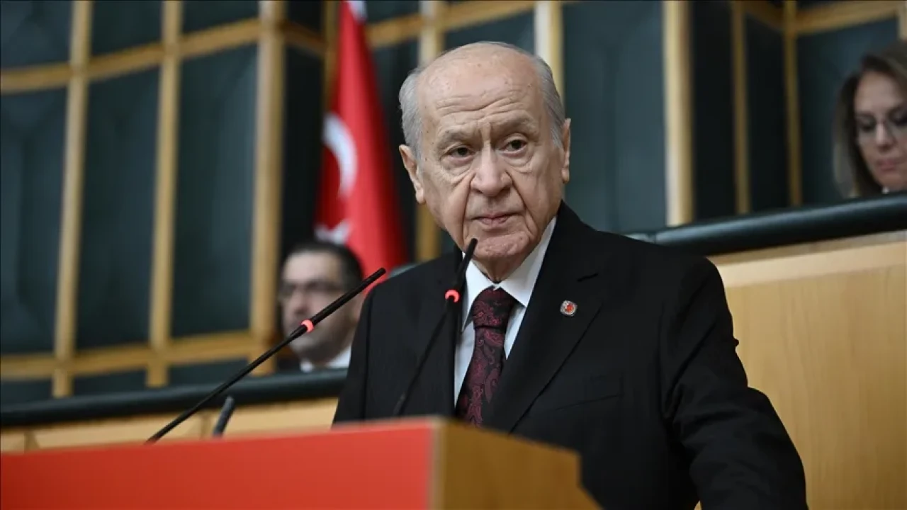 Devlet Bahçeli'den gündem çıkışı: Hastalık süreci ve asılsız iddialara sert tepki!