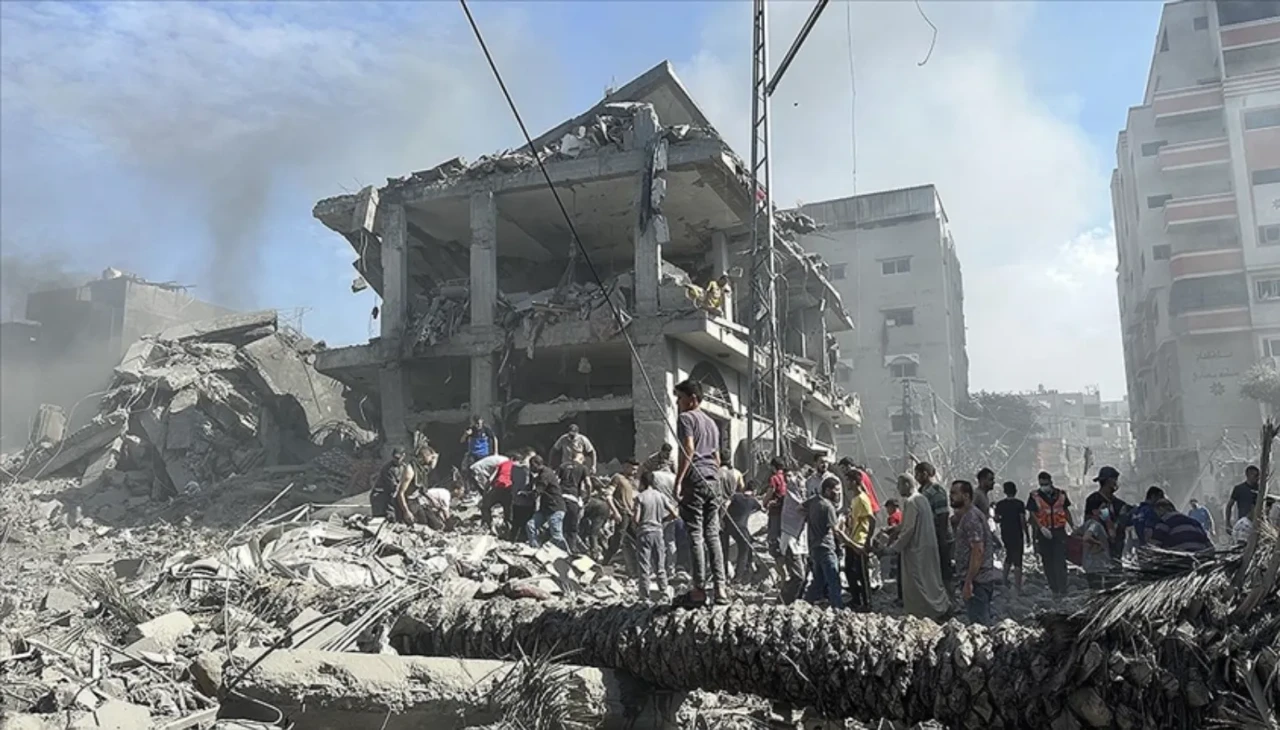 İsrail ordusunun Gazze saldırıları: 13 Filistinli hayatını kaybetti