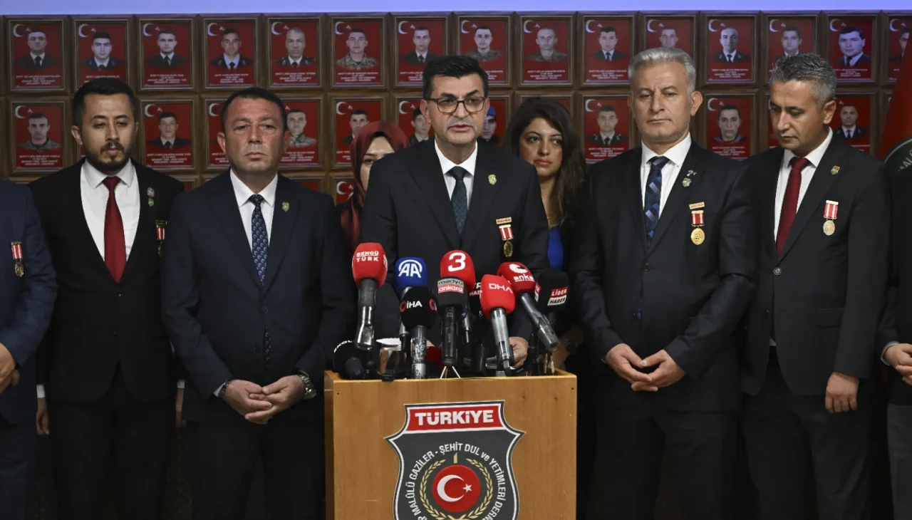 Terörsüz Türkiye sürecine şehit yakınları ve gazilerden güçlü destek