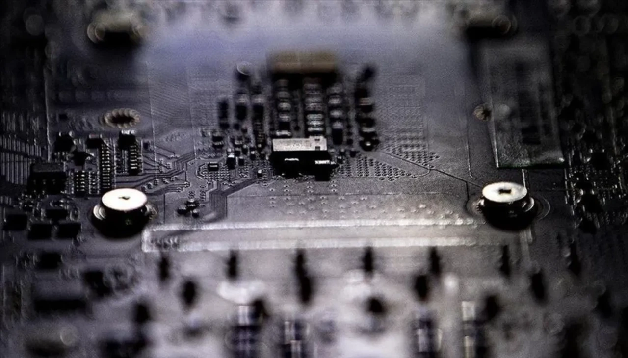 Nvidia ve AMD, Çin çip satış gelirinin %15’ini ABD’ye verecek