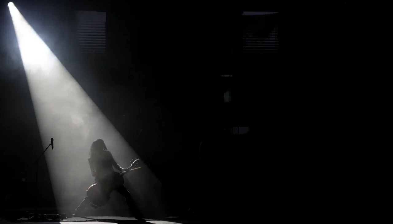 Apocalyptica, Ankara'da unutulmaz bir senfonik rock konseriyle dinleyenleri büyüledi