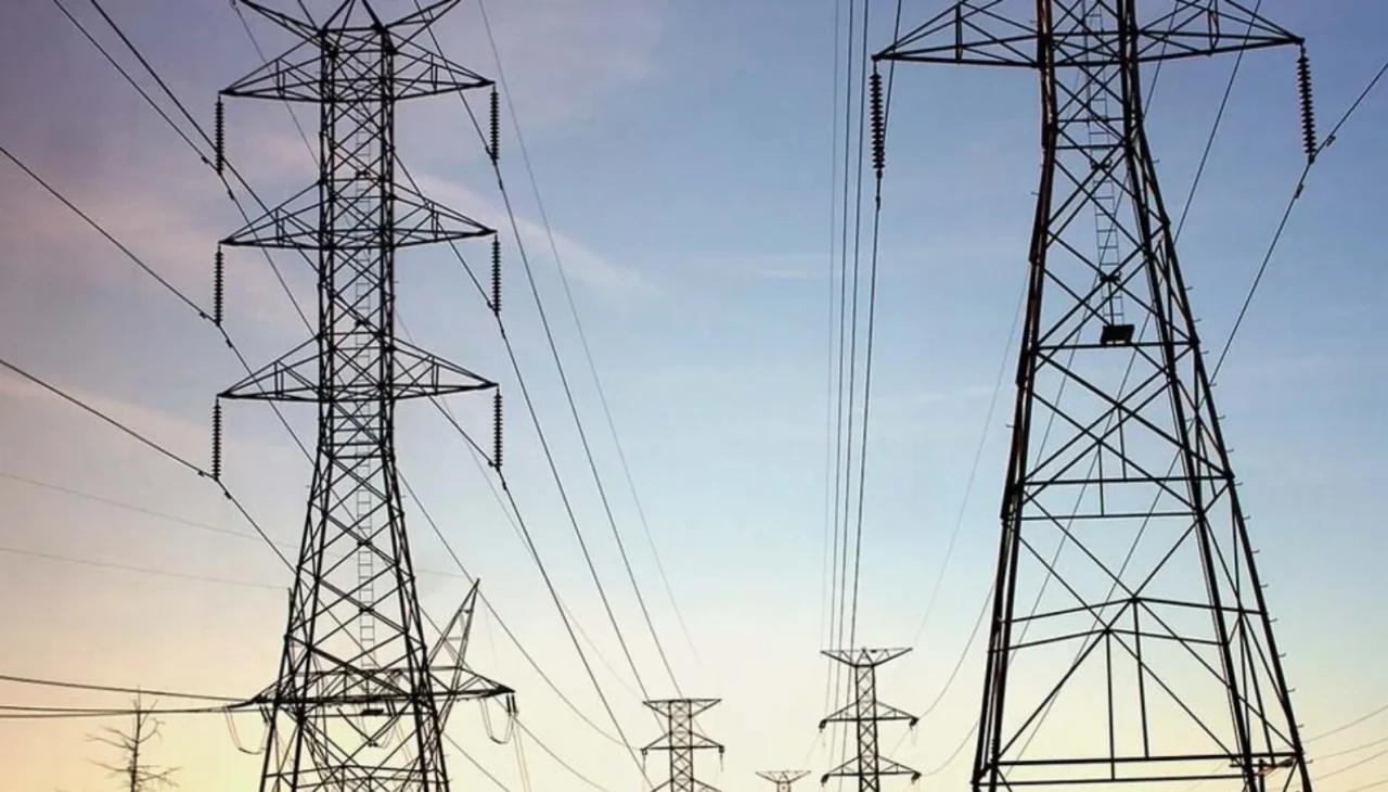 KKTC’de ana trafo patladı: Ülke genelinde elektrik kesintisi yaşanıyor