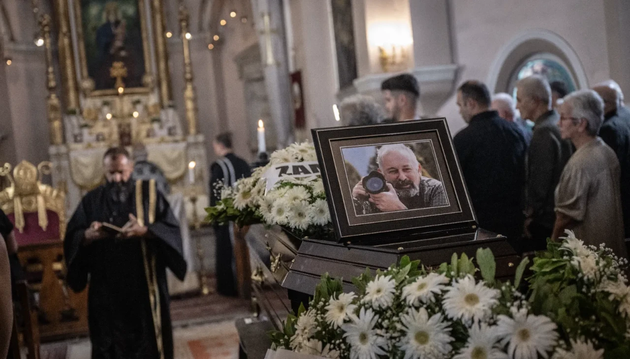 Usta foto muhabiri Garbis Loris Özatay son yolculuğuna uğurlandı