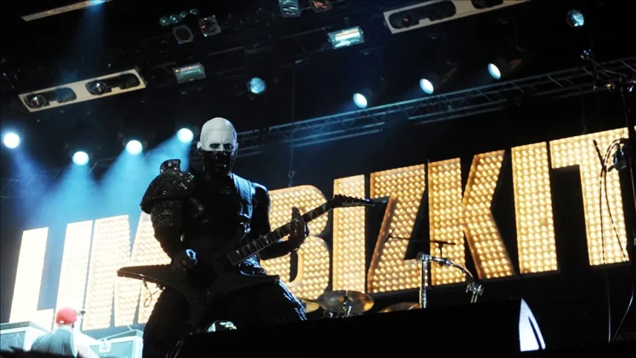 Limp Bizkit, 14 yıl aradan sonra İstanbul'da ikonik şarkılarıyla sahne aldı