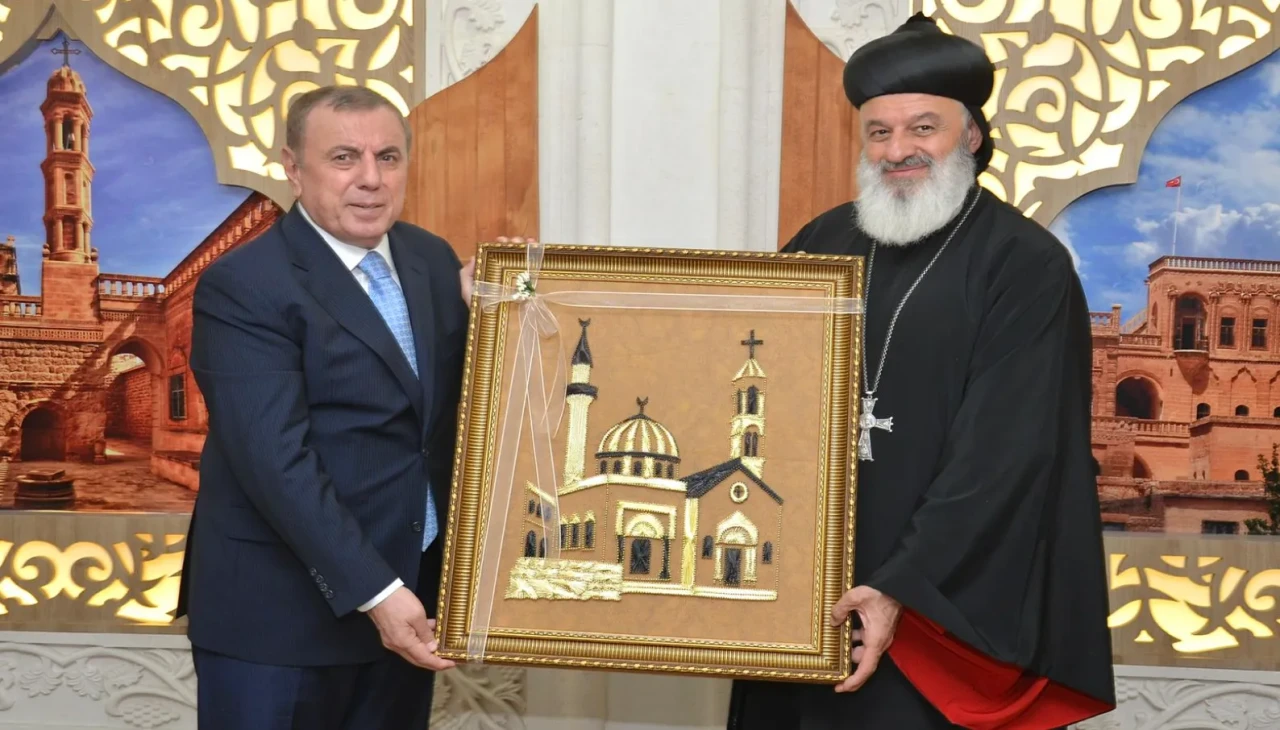 Süryani Ortodoks Kilisesi Patriği Kerim’den Midyat Belediye Başkanı Şahin’e ziyaret