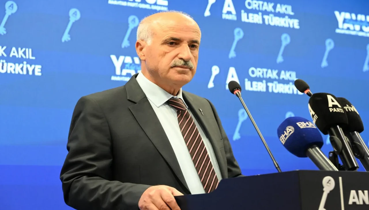 Fuat Geçen: Terörün ismi değişir, özü değişmez