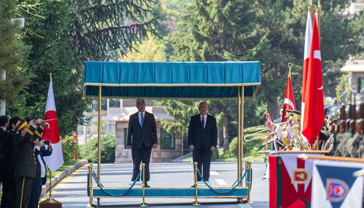 Milli Savunma Bakanı Güler, Japon mevkidaşı Nakatani ile görüştü
