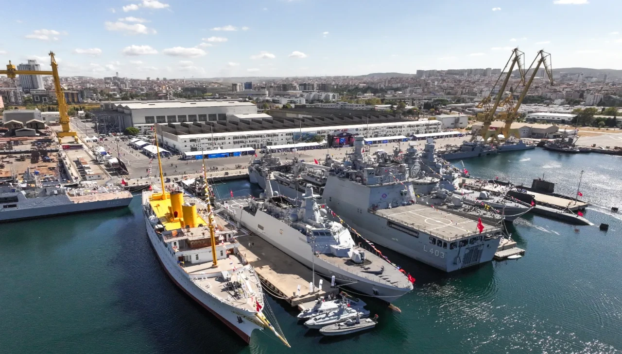 TEKNOFEST Mavi Vatan kapılarını açtı: Denizcilik ve savunma teknolojileri meraklılarını bekliyor