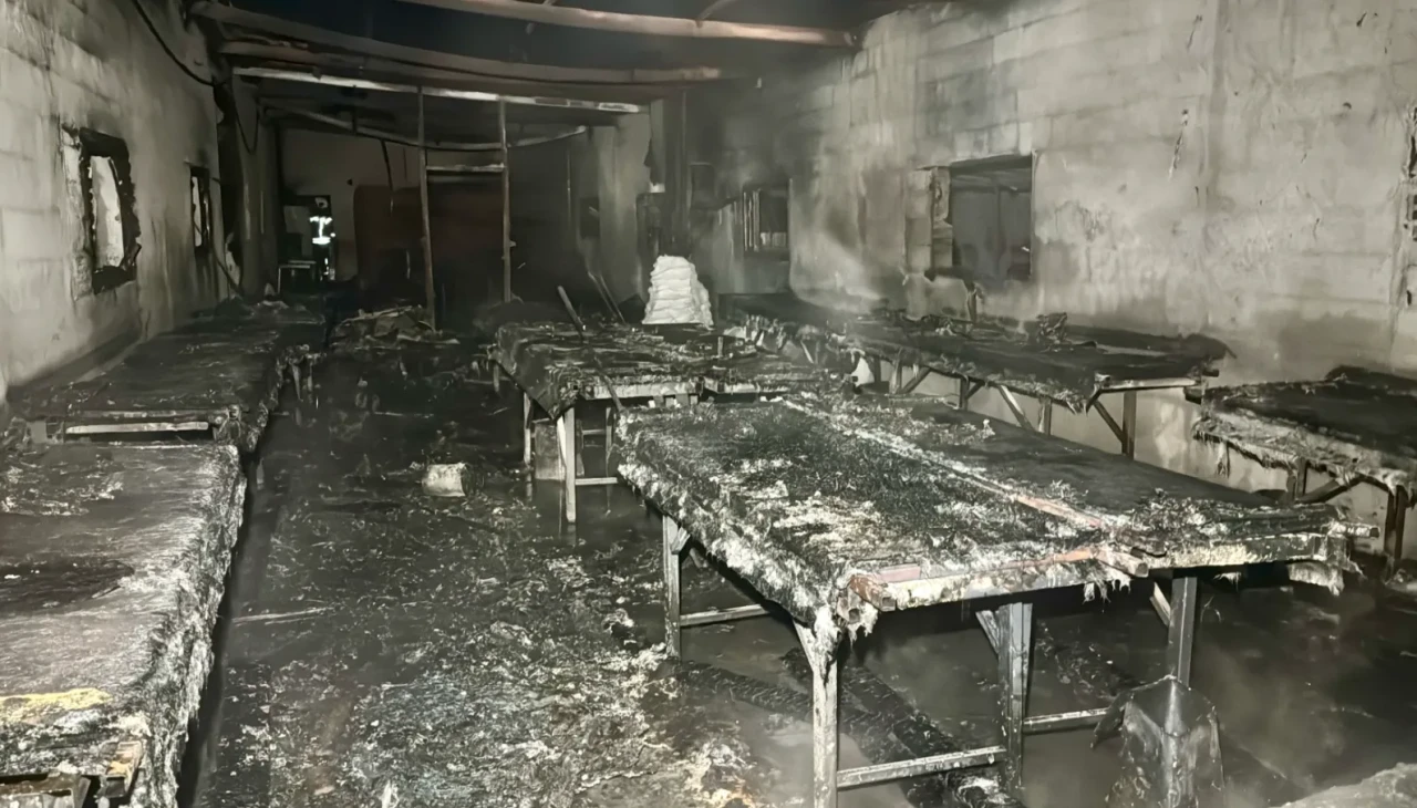 Dilovası'nda mermerit atölyesinde çıkan yangın söndürüldü