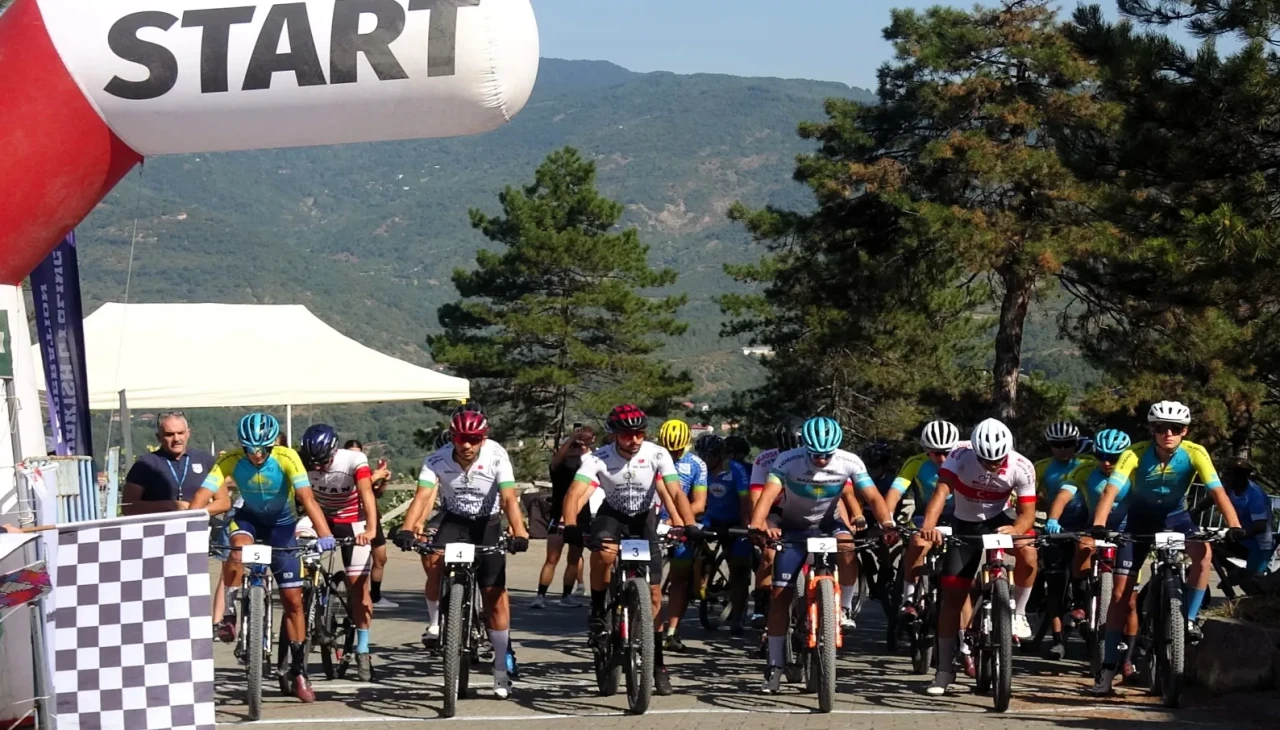 Karabük'te 15. Uluslararası Yenice Kupası Dağ Bisikleti Yarışları yapıldı