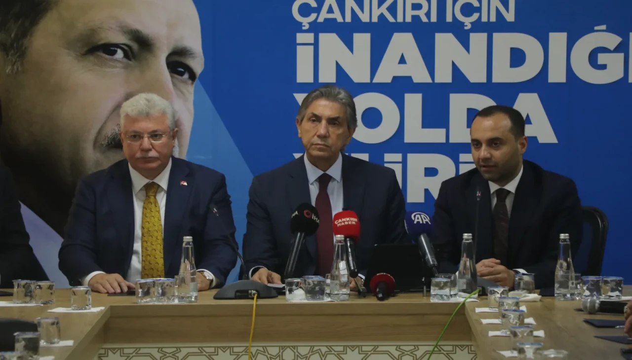 AK Parti’den muhalefete sert eleştiriler: Hizmet belediyeciliği yerine hezimet sergilediler
