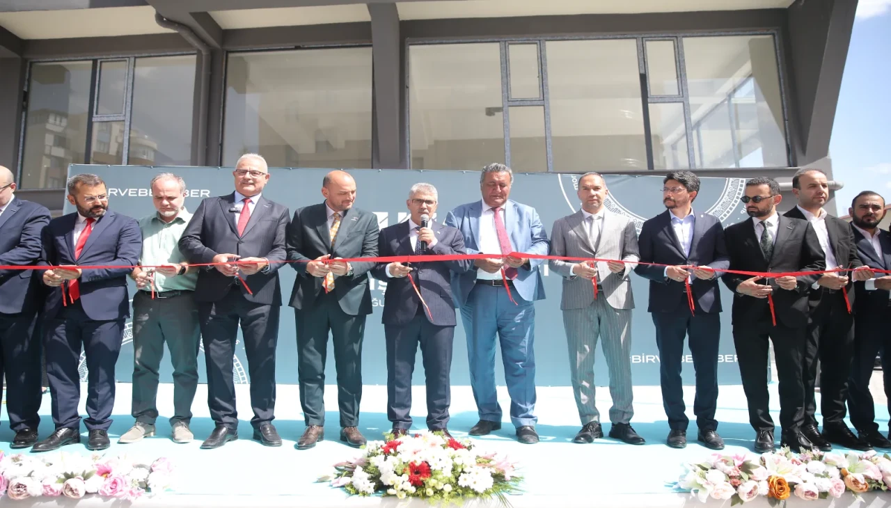 MÜSİAD Genel Başkanı Özdemir, Niğde’de ekonomik mesajlar verdi: " Ülke ve toplum olarak iddialıyız"