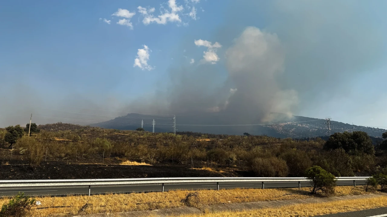 İspanya’yı saran alevler: Caceres’te 3 kişi hayatını kaybetti