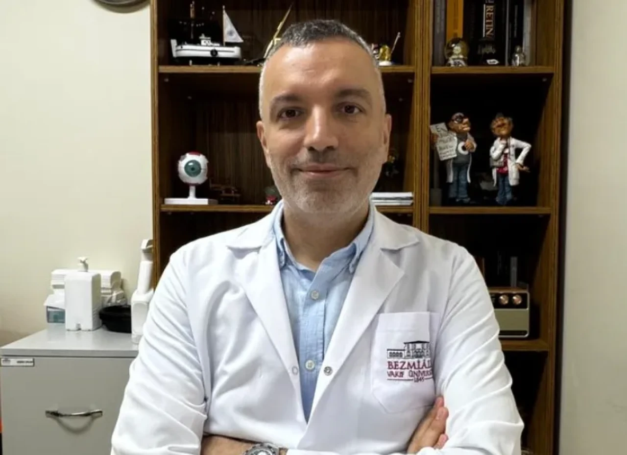 Dijital ekran süresi artıyor: Göz yorgunluğu sendromuna dikkat