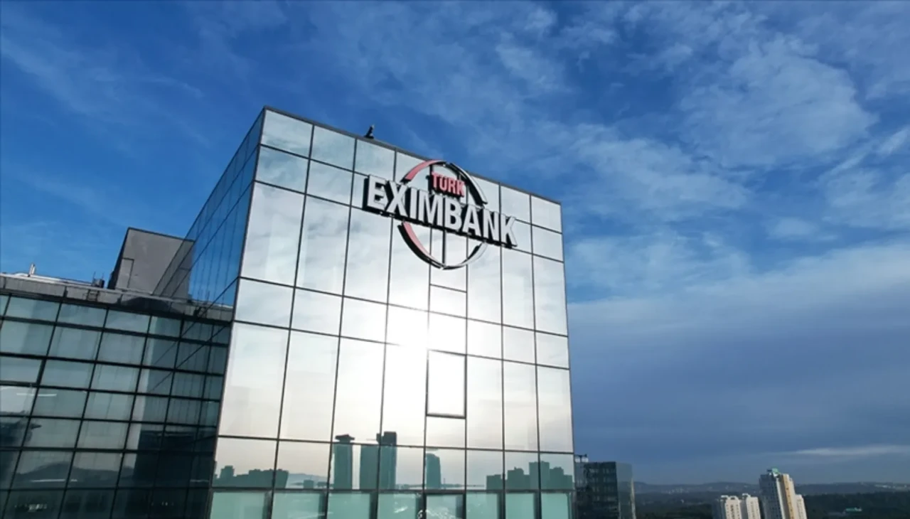 Türk Eximbank'tan 145 milyon dolarlık murabaha sendikasyon anlaşması