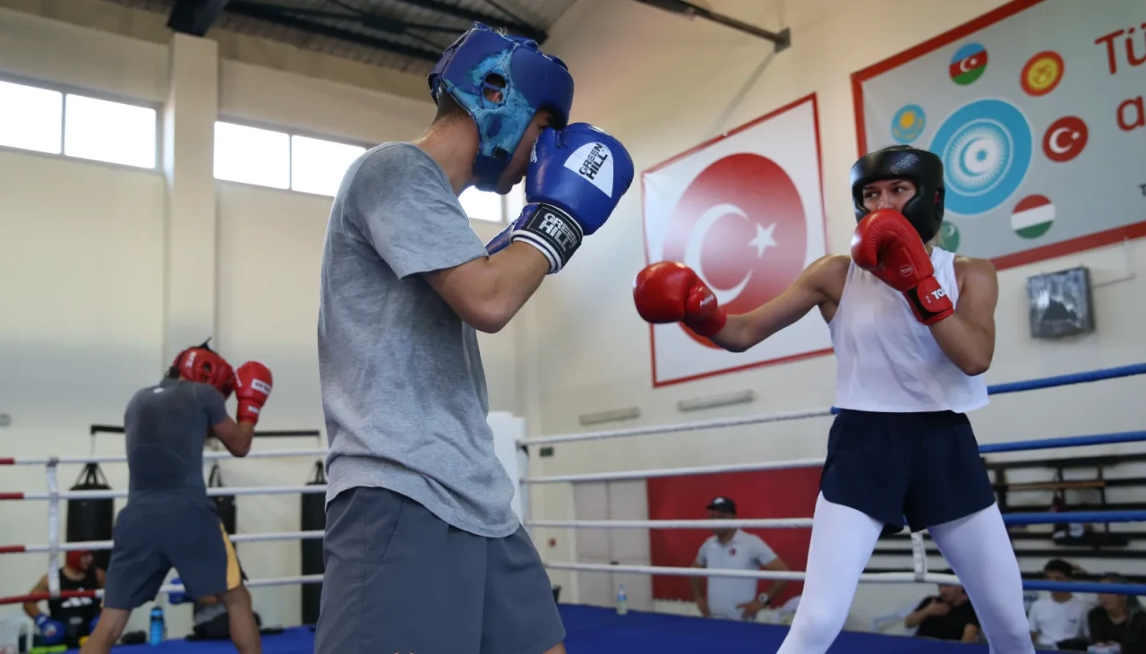 Boks Milli Takımları Kastamonu'da şampiyonluk için güç birliği yaptı