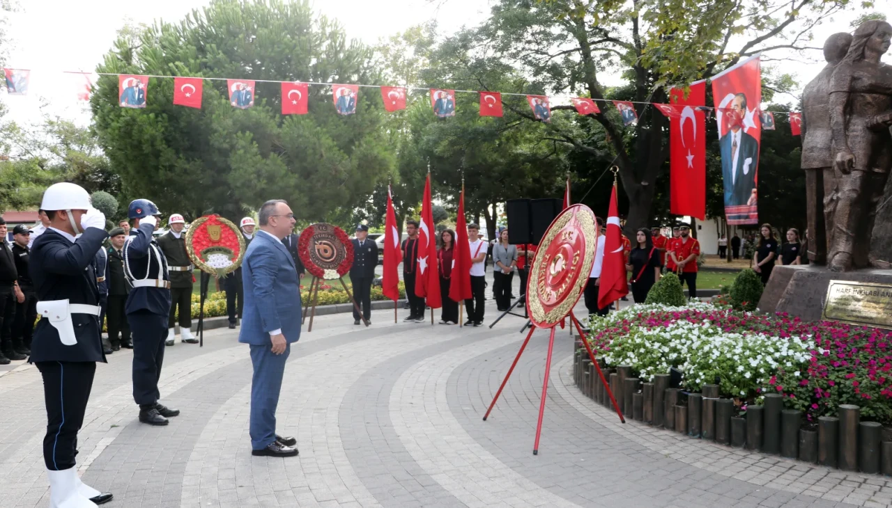 Tekirdağ'da Atatürk'ün Ziyareti ve Harf İnkılabı'nın 97. yılı coşkuyla kutlandı