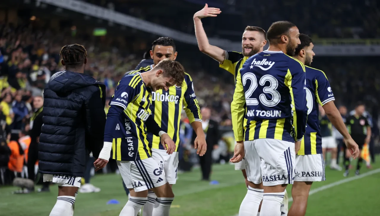 Fenerbahçe Başkanı Saran : Şampiyonluk İçin Kenetlenmeliyiz !