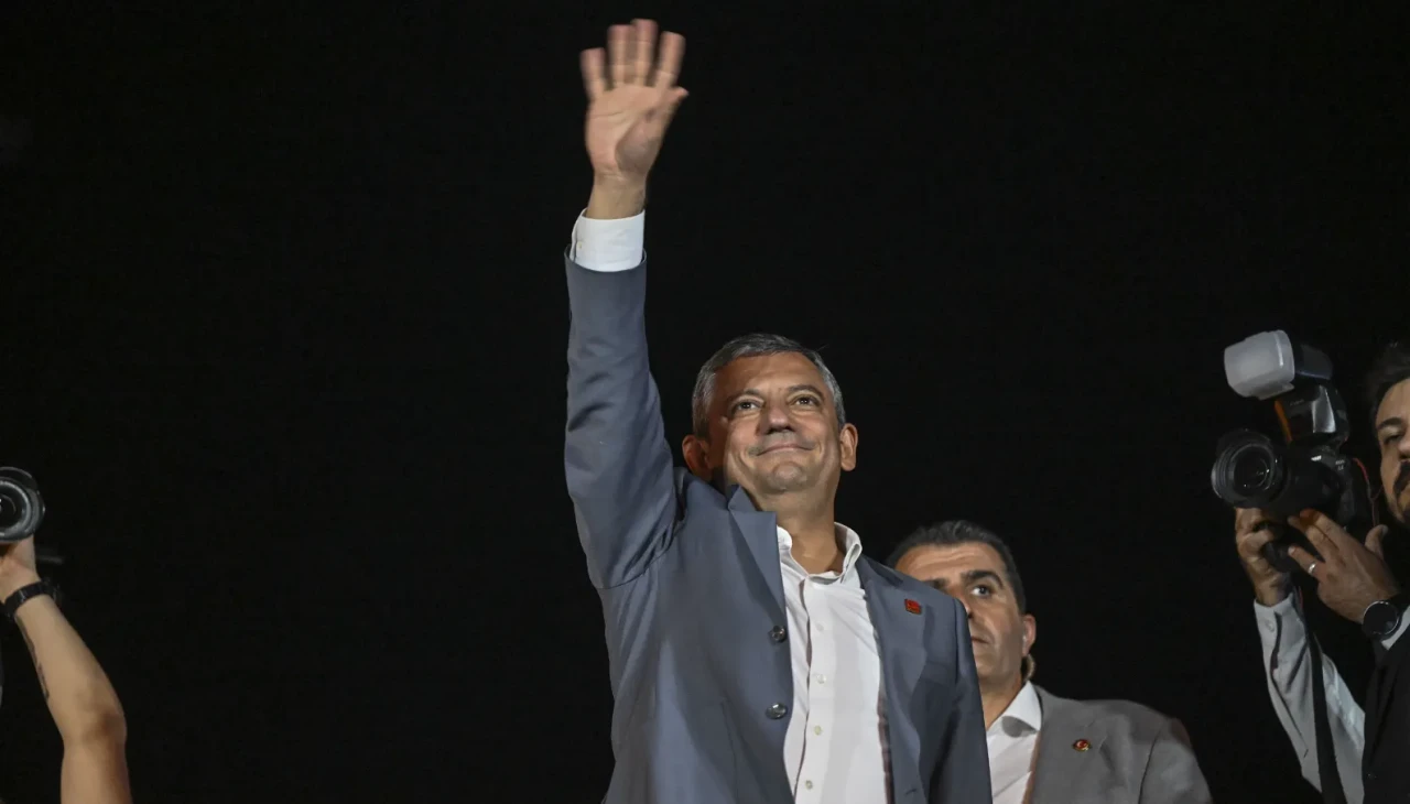 CHP lideri Özgür Özel: 175 gündür sürdürülen yolsuzluk soruşturmalarına karşı direniş