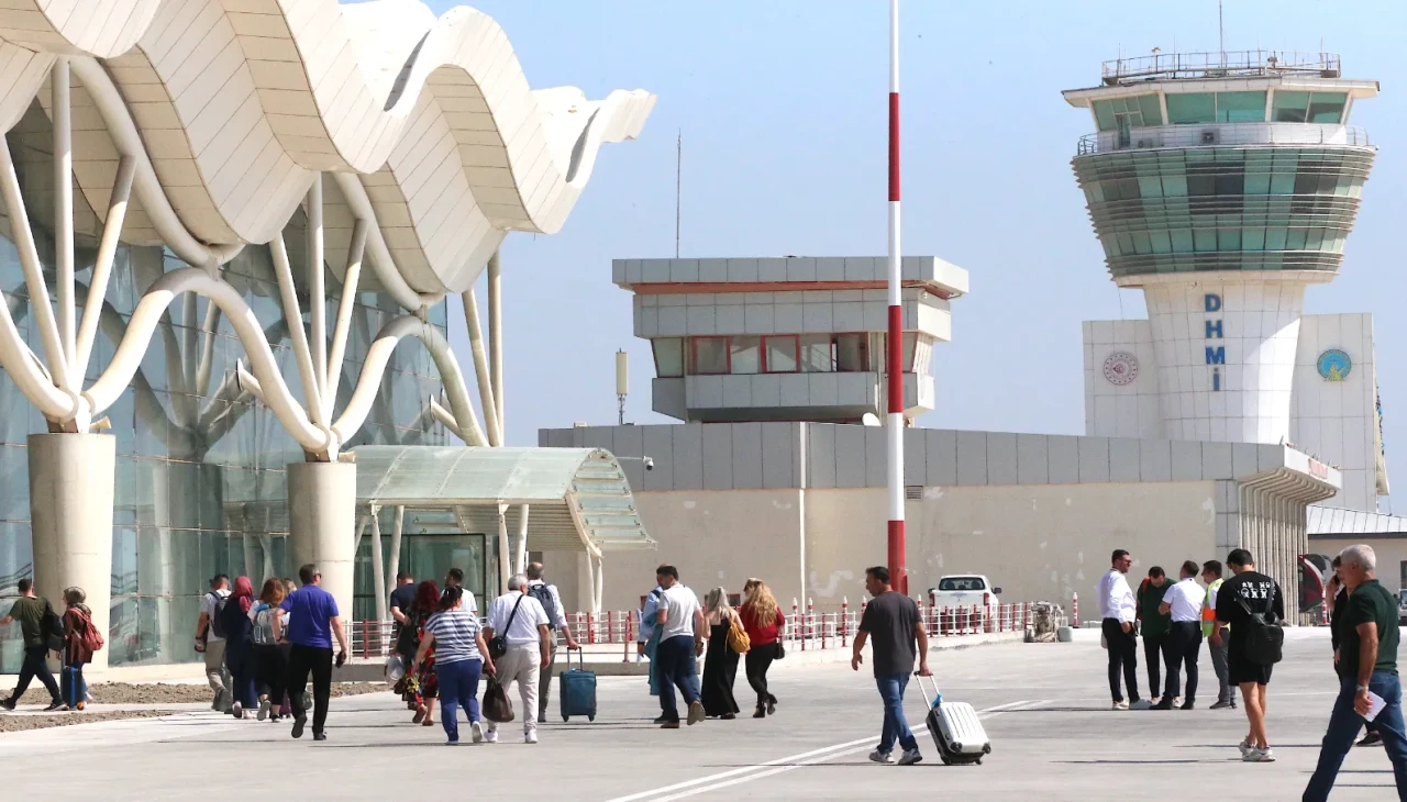 Hatay Havalimanı uçuşlara yeniden açıldı! İlk sefer Sabiha Gökçen'den gerçekleşti