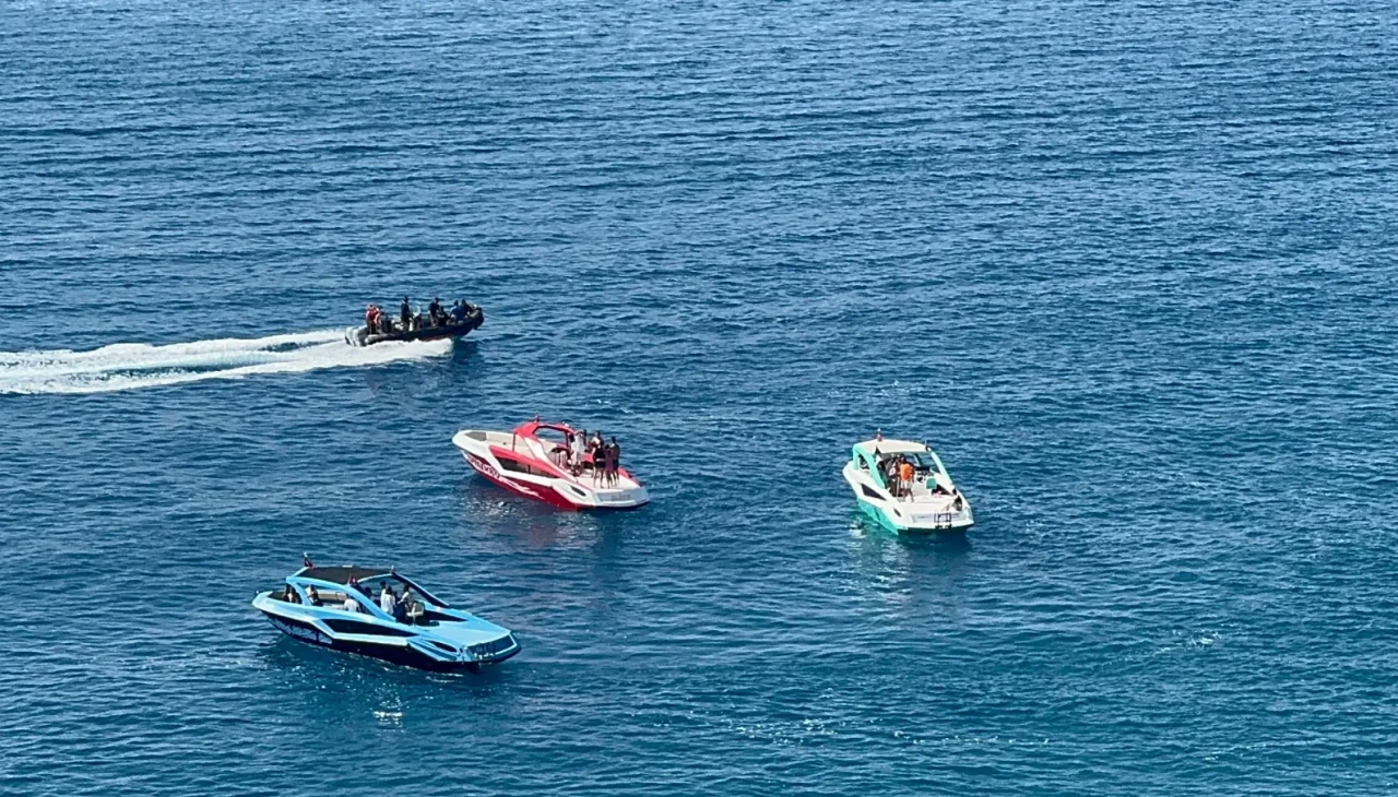 Antalya'da falezlerden düşen kişiye ulaşmak için kapsamlı arama çalışmaları başlatıldı