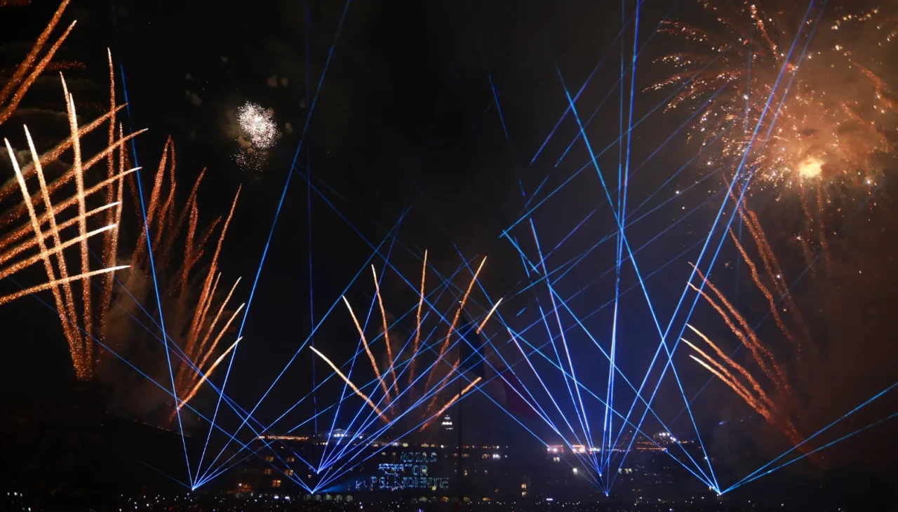 Meksika’nın bağımsızlığının 215. yıl dönümü kutlandı