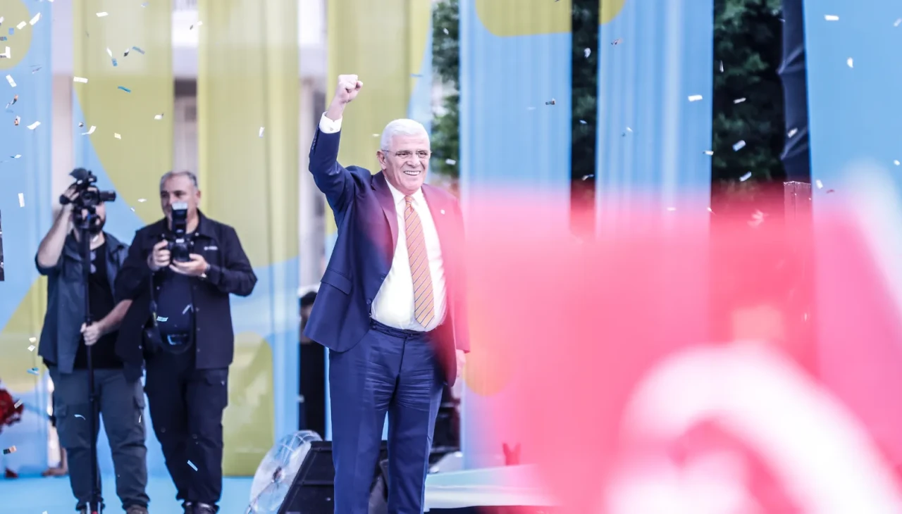 Müsavat Dervişoğlu: Üretimle büyüyen adaletle yönetilen Türkiye