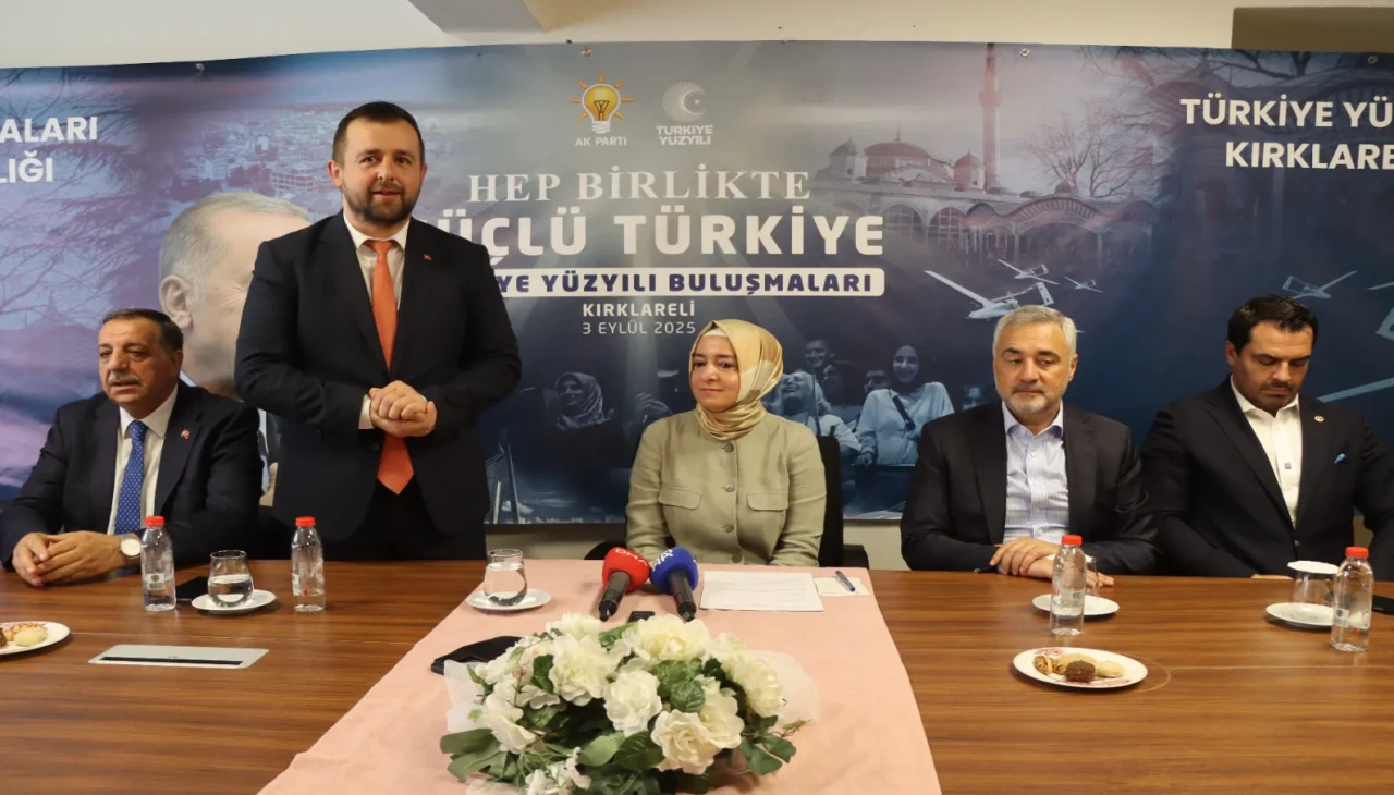 AK Parti Genel Başkan Yardımcısı Kaya’dan Kırklareli’nde Türkiye Yüzyılı buluşmaları