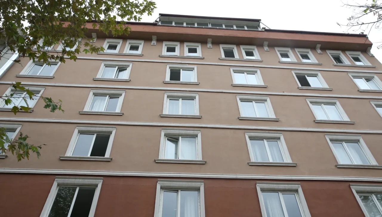 Afgan uyruklu genç kadının ölümü: Otel penceresinden düştü