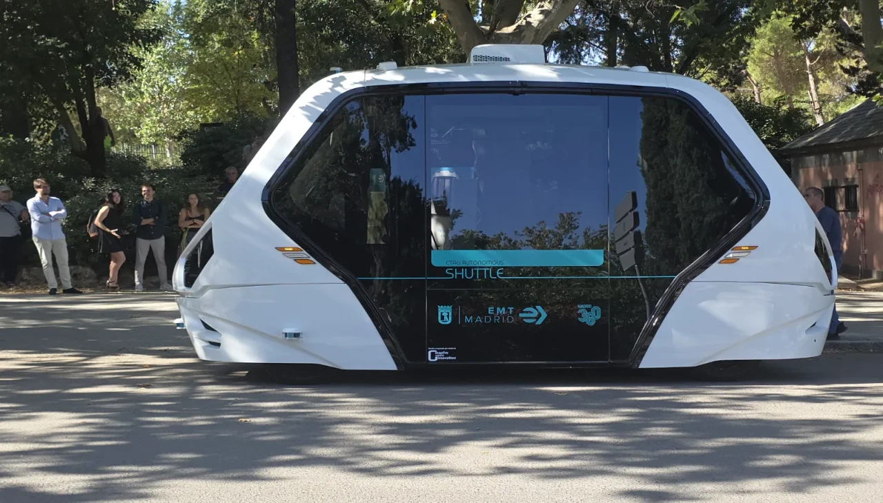 Madrid’de sürücüsüz elektrikli otobüs denemesi başladı