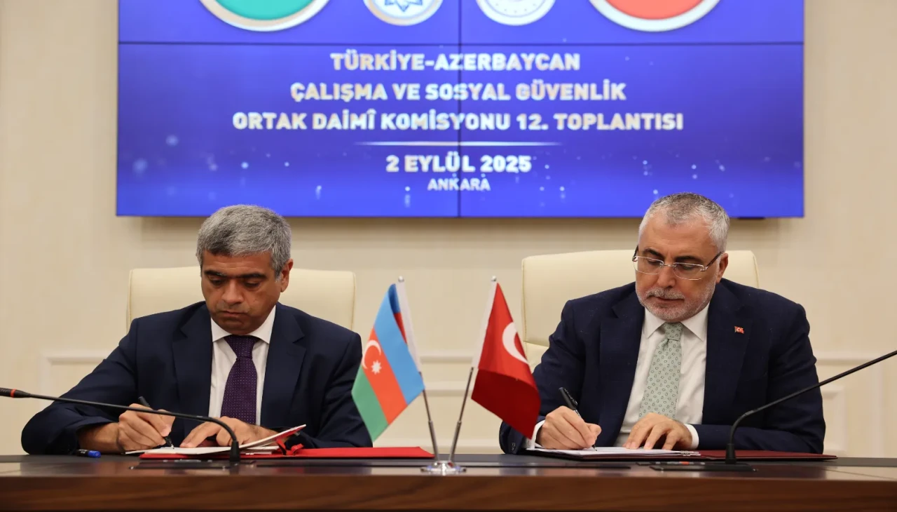Türkiye-Azerbaycan Ortak Daimi Komisyon 12'nci Toplantısı ve Eylem Planı İmzalandı