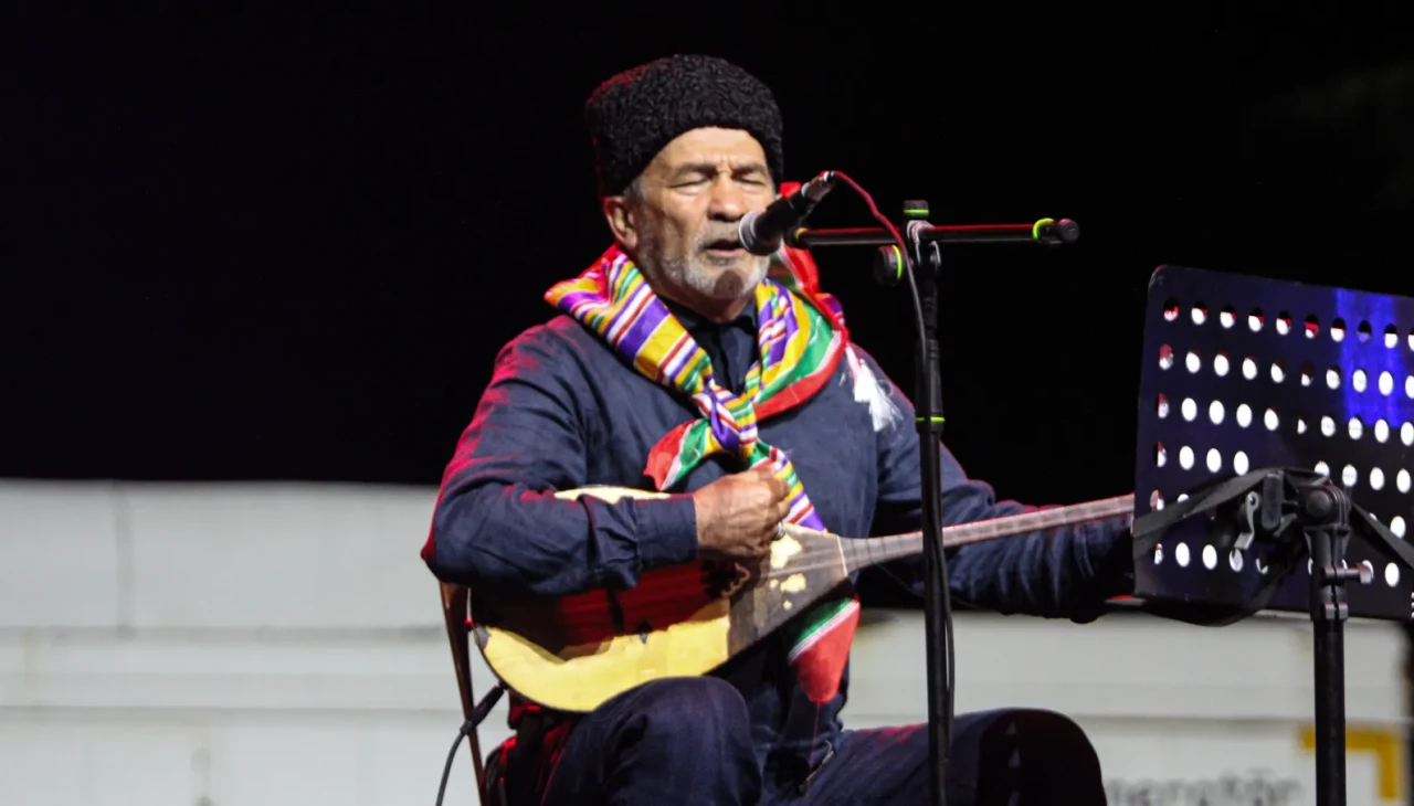 Hayme Anayı anma etkinliklerinde Arslanbek Sultanbekov rüzgarı esti