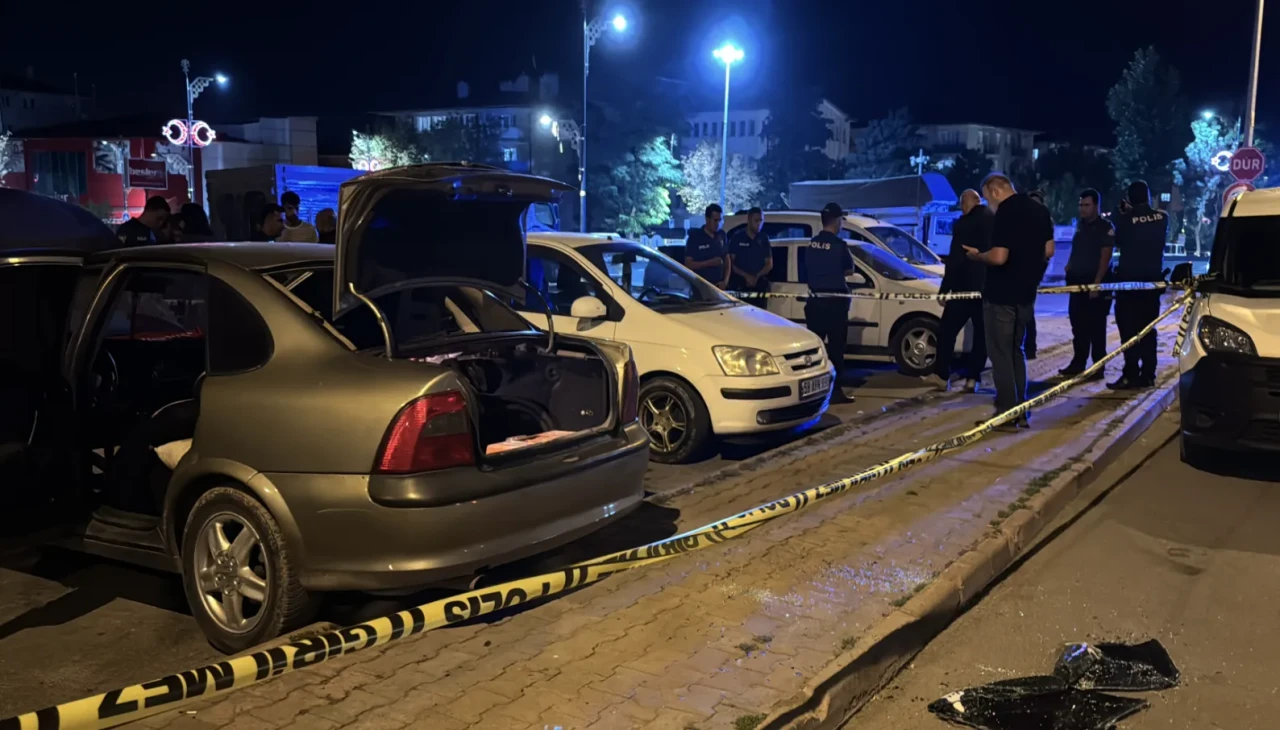 Sivas'ta otomobilde patlama: 1 çocuk hayatını kaybetti 2 çocuk yaralı