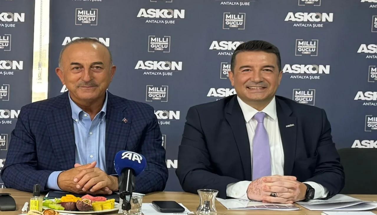 AK Parti Antalya Milletvekili Çavuşoğlu İş İnsanlarıyla Buluştu
