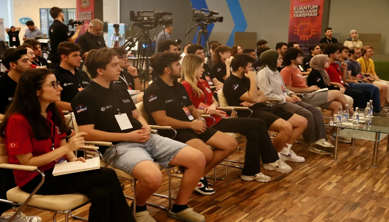 Bilişim Vadisi'nde Kuantum Heyecanı: TEKNOFEST Finali Başladı