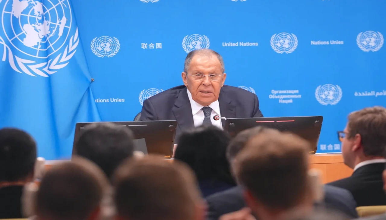 Lavrov'dan Sert İhtar: Rusya Hava Sahasına Saldırıya Pişmanlık Getirir