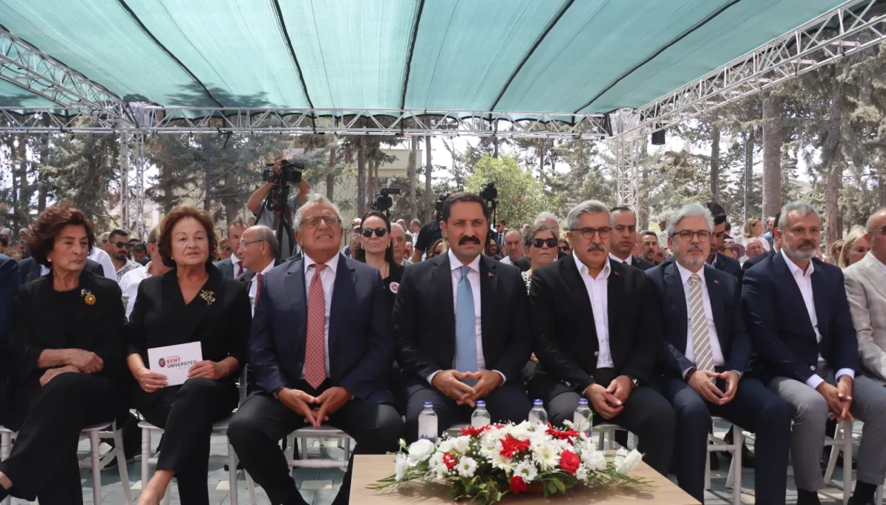 Hatay'da Mesut Yılmaz anısına inşa edilen modern okul açıldı