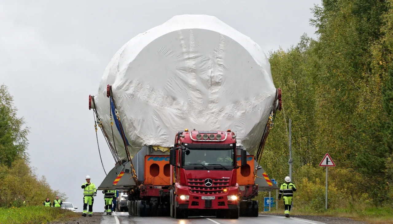 Rosatom, BREST-OD-300 reaktör parçalarını Tomsk’a ulaştırdı