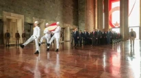 Bakan Bak İle Beraberindeki Heyet Anıtkabir'i Ziyaret Etti