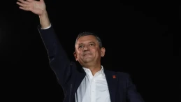 Özgür Özel: İmamoğlu davası canlı yayınlansın millet hakikati görsün